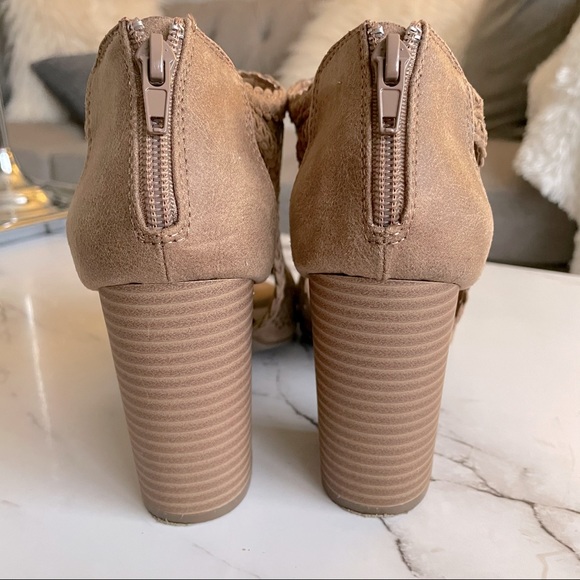 Fergie Peep Toe Block Heels - Picture 3 of 12